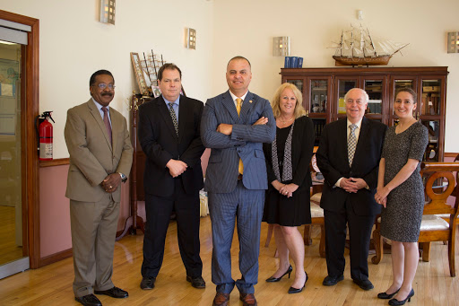 bank Courtlaw Injury Lawyers