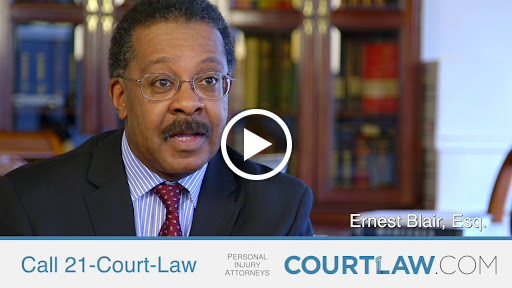 lawyer Courtlaw Injury Lawyers