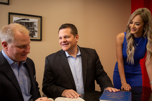 bank Devaughn James Injury Lawyers