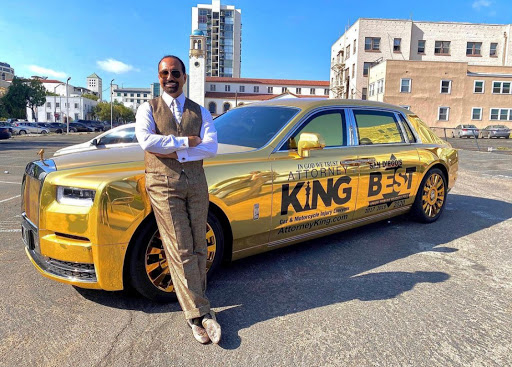 bank King Aminpour Car Accident Lawyer