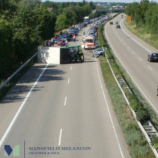bank Mansfield Melancon Car Accident And Personal Injury Lawyers - Lafayette Office